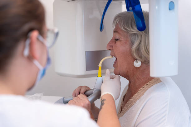 Best Cracked Tooth Emergency Dentist  in Lake Magdalene, FL